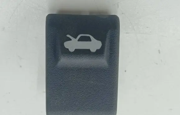 KIA Sorento Engine bonnet (hood) release handle