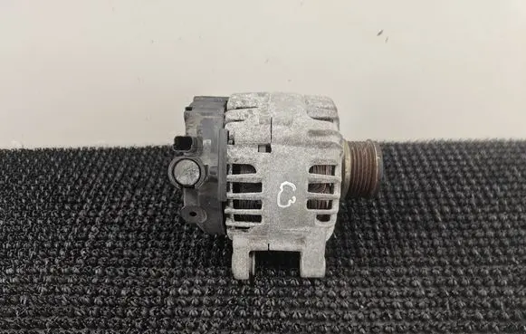 Citroen C3 Generator/alternator 9818677980 2713135A TG12C261