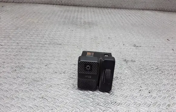 Volkswagen PASSAT B4 Light switch 357941531