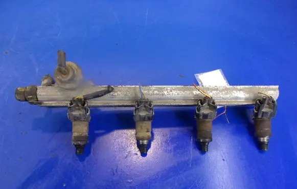 Honda Civic Fuel main line pipe