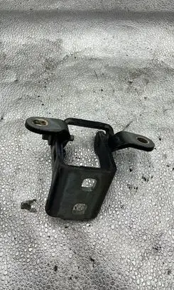 Rear door upper hinge
