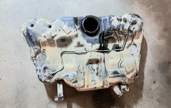 Volvo V70 Fuel tank 