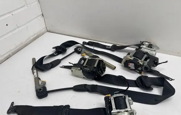 Volkswagen ID.3 Set of seat belts KR3ZP8719Z 651474700F 3063559