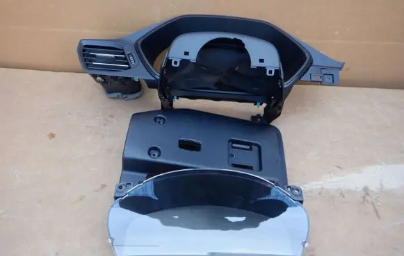 Ford Kuga III Speedometer (instrument cluster) LV4T10849DMN