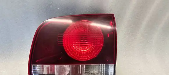 Volkswagen Touareg I Tailgate rear/tail lights 7L6945094T