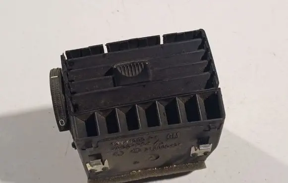 Opel Zafira B Dash center air vent grill 13144399R1