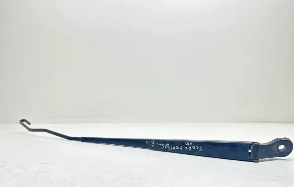 Citroen Xsara Picasso Front wiper blade arm 9635767780