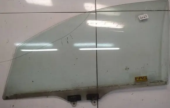 Honda Jazz Front door window glass four-door as2
