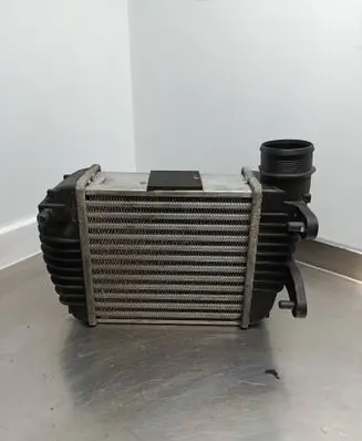 Audi A6 S6 C6 4F Intercooler radiator 4F0145806R
