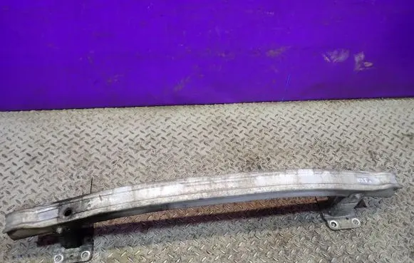 Front bumper support beam