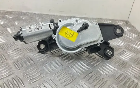 Volkswagen Scirocco Rear window wiper motor 1K8955711