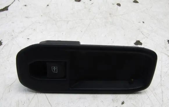 Dacia Duster II Quarter vent window switch 809609000R