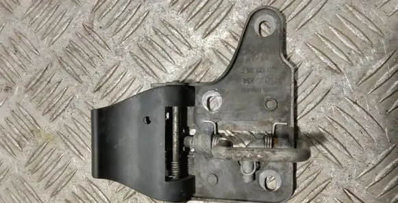 Skoda Octavia Mk3 (5E) Engine bonnet/hood lock/latch loop/hook 5E0823186C