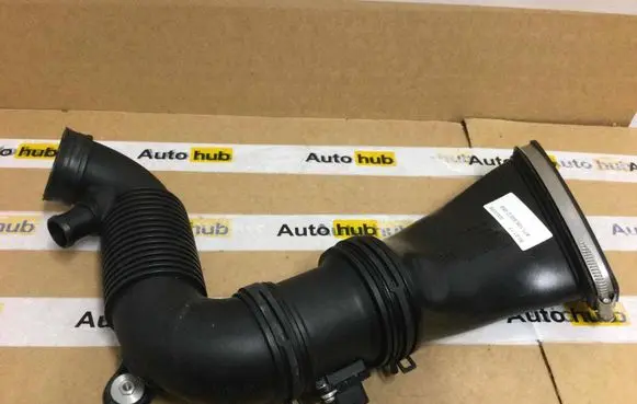 Porsche Panamera (971) Intercooler pipe mounting bracket 971128532E 971128532D