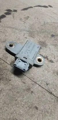 Mercedes-Benz A W168 Airbag deployment crash/impact sensor 0125420417 0265005113