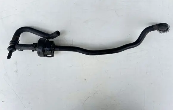 Volkswagen Golf VII Vacuum valve 03C199518AF