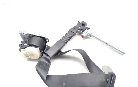 KIA Sportage Front seatbelt 888203U200