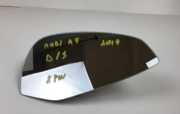 Audi A5 Wing mirror glass 8W0857536E