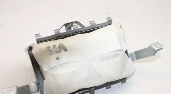 Toyota Verso-S Passenger airbag TG08B02001