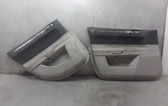 Chrysler 300 - 300C Door card panel trim set 