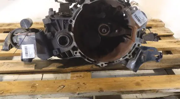 Hyundai i30 Manual 5 speed gearbox S81707