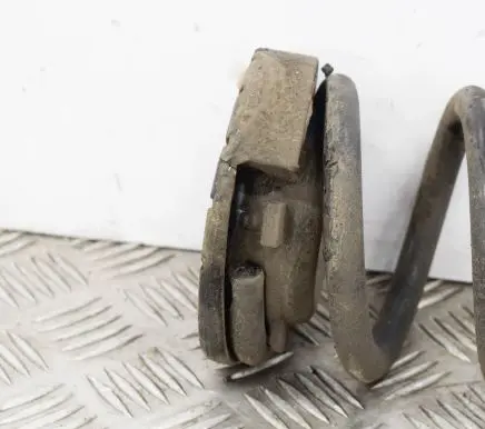 Hyundai Tucson TL Rear coil spring
