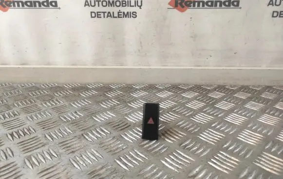 Toyota Prius Prime Hazard light switch 15D509