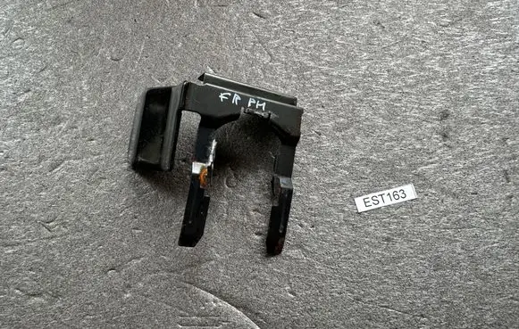 Nissan Patrol Y61 Front door lock loop/hook striker 805903J100