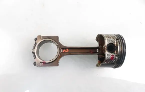 Mazda 6 Piston with connecting rod 