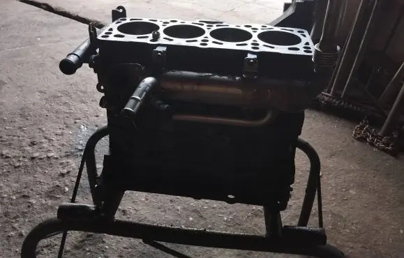 Volkswagen Touran I Engine BLS454640