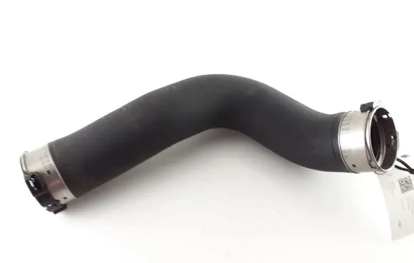 BMW 5 F10 F11 Intercooler hose/pipe 7810615