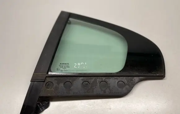 Volvo V60 Rear vent window glass 