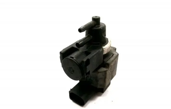 Volkswagen Touareg I Vacuum valve 059906629A