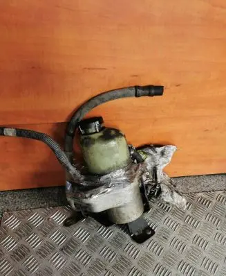 Opel Astra H Power steering pump M14480183TD