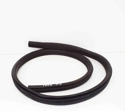 Maserati GranTurismo Rubber seal front coupe door 80090000