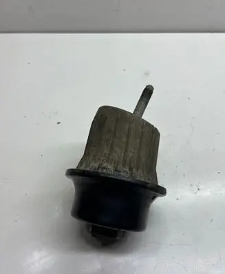 Lexus GS 300 350 430 450H Engine mount bracket