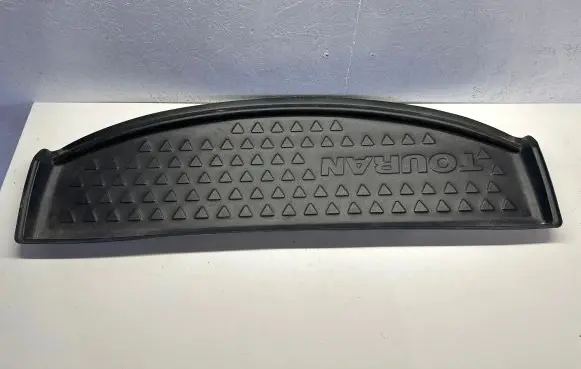 Volkswagen Touran II Trunk bottom trim panel 5T0061161A