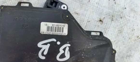Volkswagen PASSAT CC Fuse module 1K0937311C