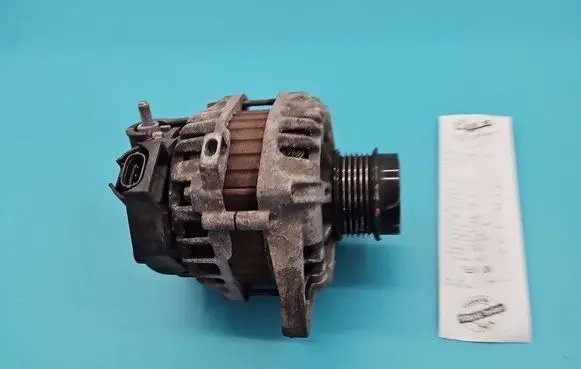 Hyundai i30 Generator/alternator 37300-2B700 IMPRK1437295