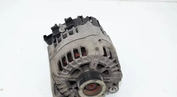 BMW 5 F10 F11 Generator/alternator 8515754 12318515754 12318516094