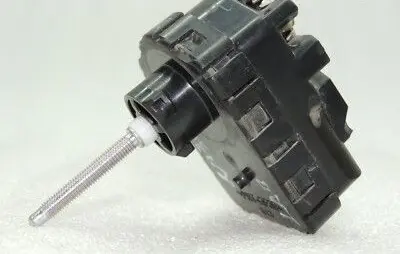 Nissan X-Trail T32 Headlight level adjustment motor 260104CC0C