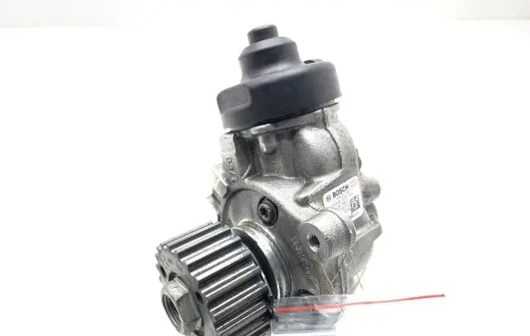 Audi A4 S4 B9 Fuel injection high pressure pump 0445010537