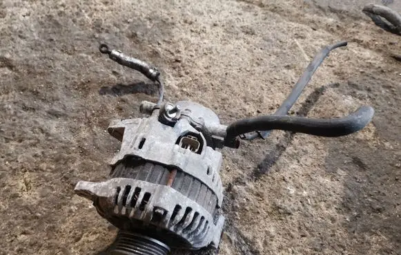 KIA Carnival Generator/alternator