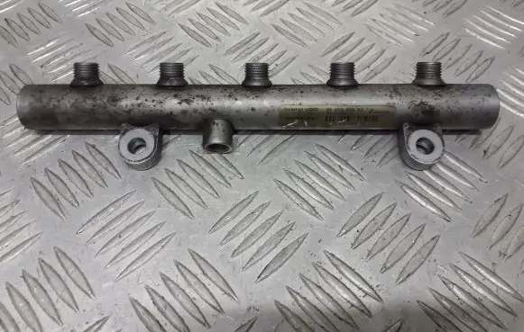 Peugeot 407 Fuel main line pipe 9645689580