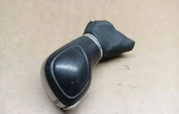 Gear shift rod