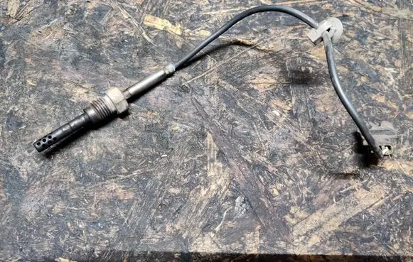 Chevrolet Cruze Exhaust gas temperature sensor 96832667