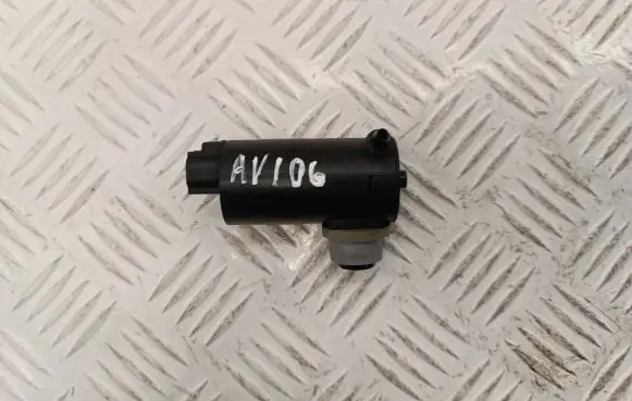 Toyota Avensis T270 Windscreen/windshield washer pump 8533002040 080614B
