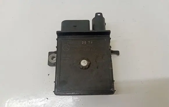 Mercedes-Benz ML W164 Glow plug pre-heat relay A6421532079