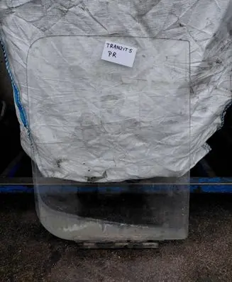Ford Transit Front door window glass four-door DOT32M41AS2 43R00022