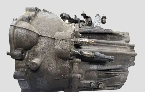 Hyundai i40 Manual 6 speed gearbox SG81JF 011458